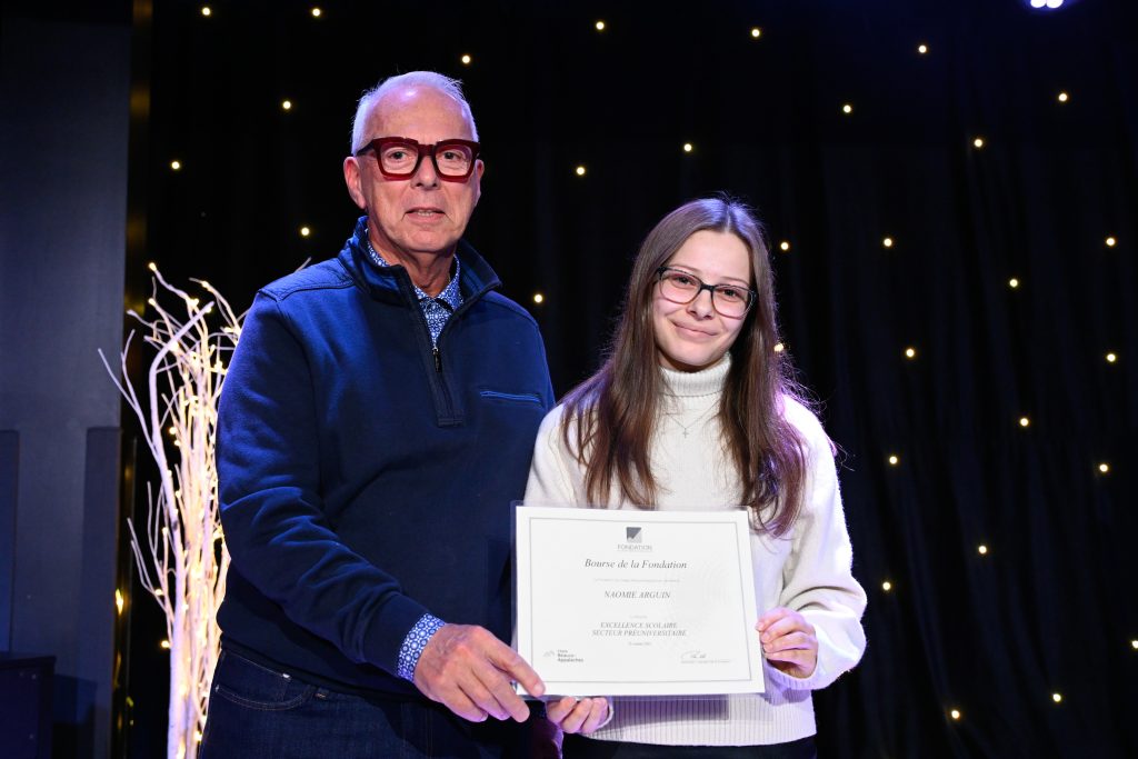 bourse_fondation-excellence-scolaire-preu_naomie-arguin