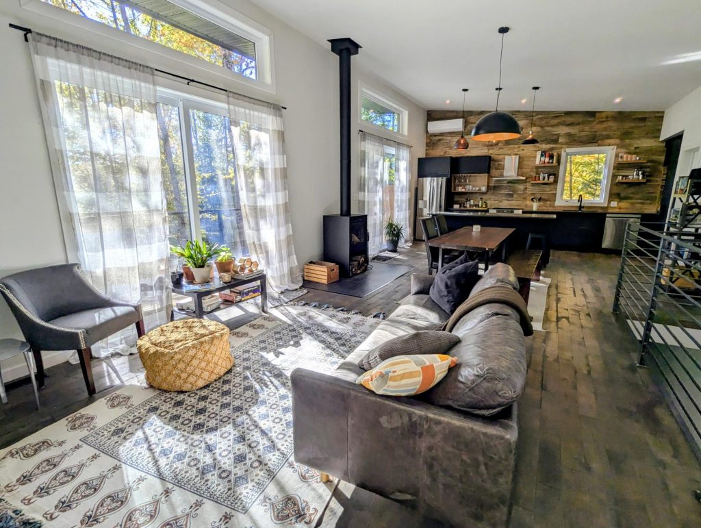 PXL_20250919_1932045962