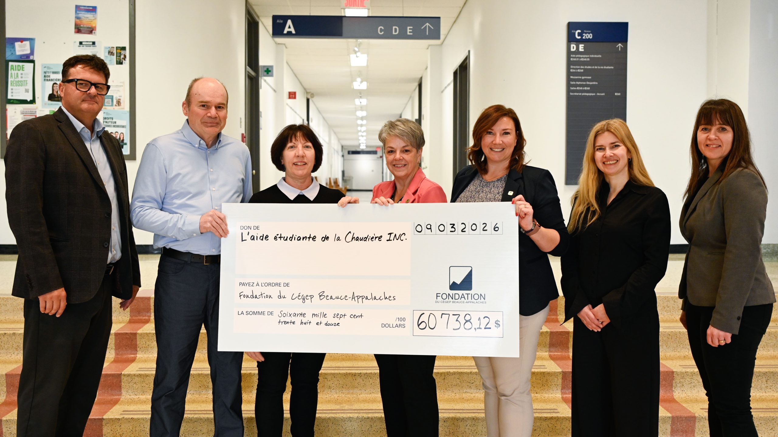 fondation_ cheque_aide etudiante de la chaudiere inc_02