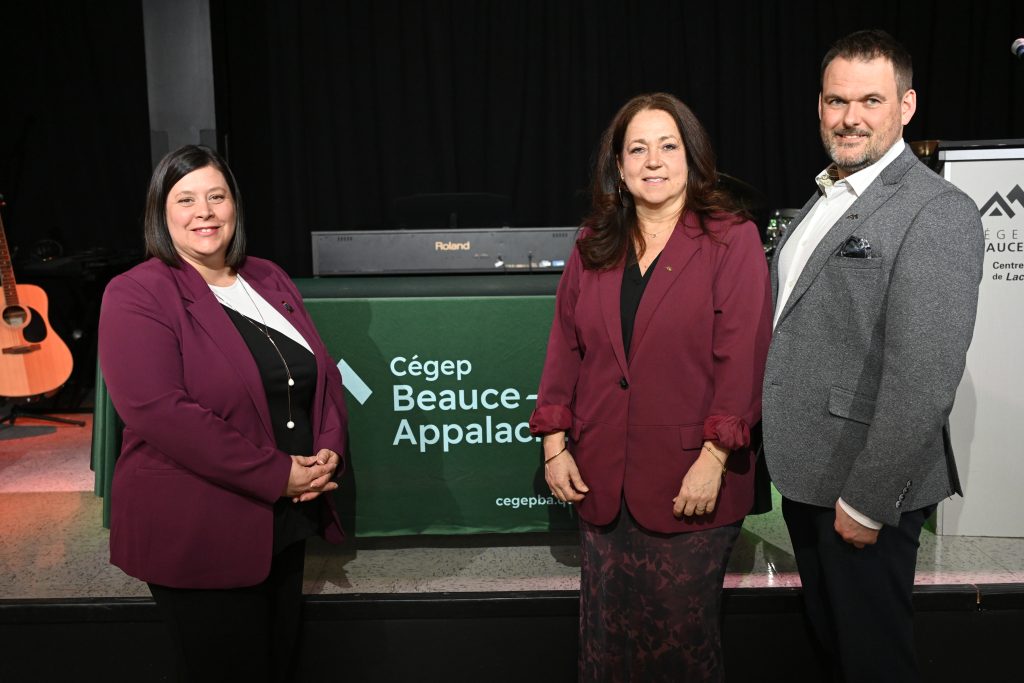 Mairesse LM, Julie Morin, DG CBA, Caroline Bouchard, Directeur des études et de la vie étudiante CBA, Jean-Philippe Vachon